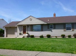 988 Lincoln Ave, Girard, OH 44420