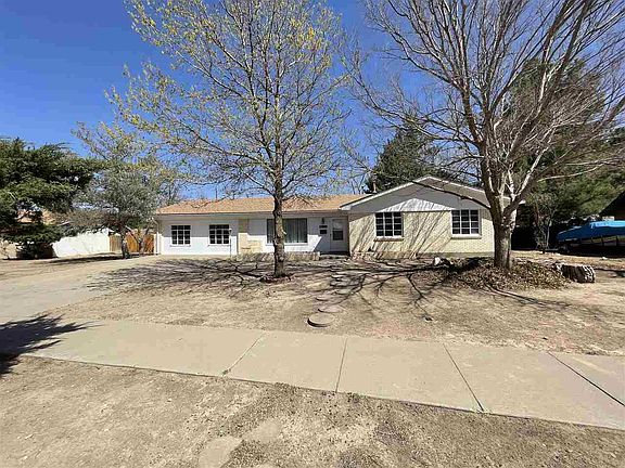 2nd image of 2817 N Elm Ave
