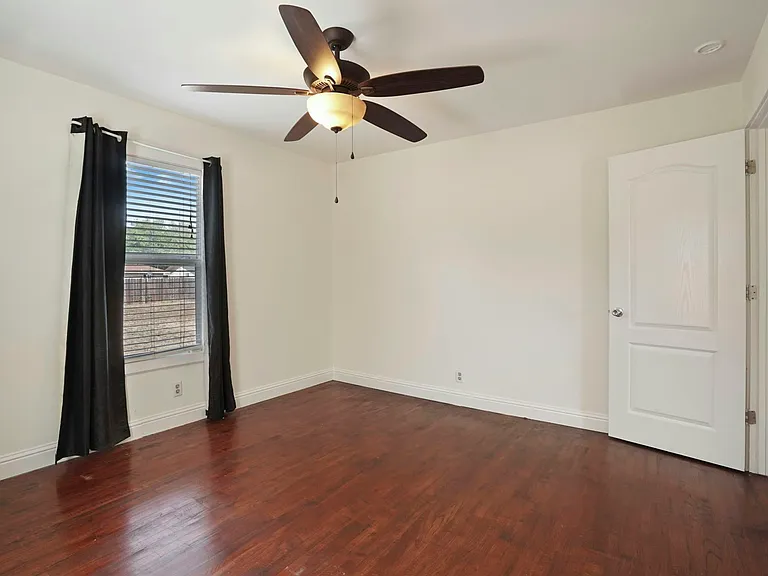 451 Marengo Ave — Photo 21