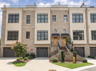 2121 Oberlin Village Dr #103, Raleigh, NC 27605