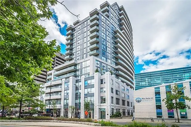 736 Spadina Ave #1306