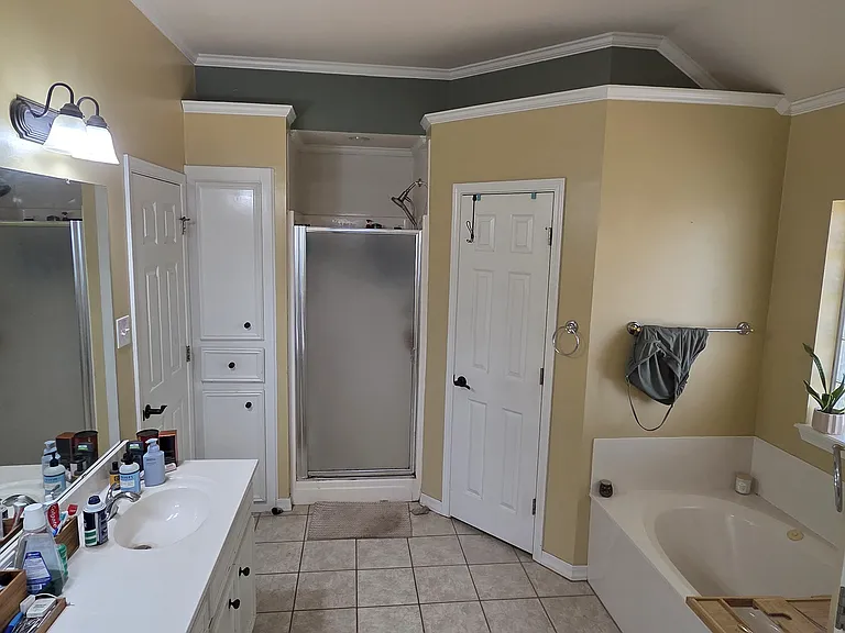 2201 Washburn Way — Photo 9