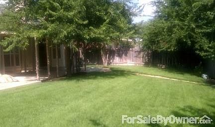 4th image of 1027 Blackthorn Dr
