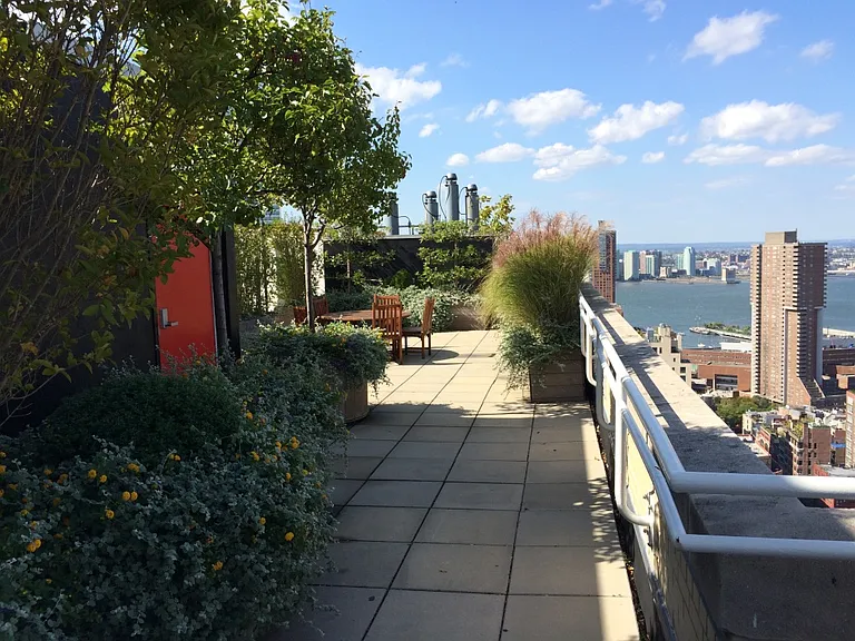 270 Broadway #16D — Photo 21