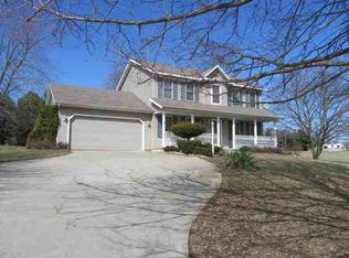 405 W 625 S, Wolcottville, IN 46795