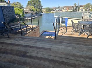 2811 Bayview Dr, Alameda, CA 94501