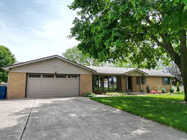 504 Laura Ln, Sweetser, IN 46987