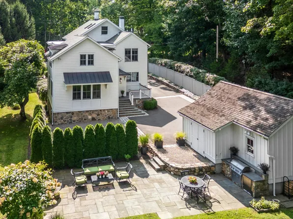 1012 Silvermine Road, New Canaan, CT 06840