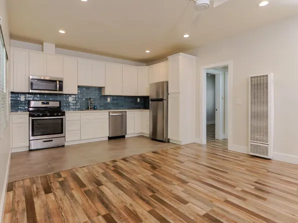 Garfield Avenue Apartments