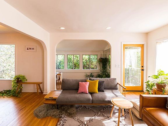5th image of 317 W Avenue 41