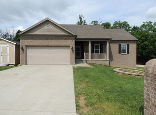 109 Hackberry Ct, Frankfort, KY 40601