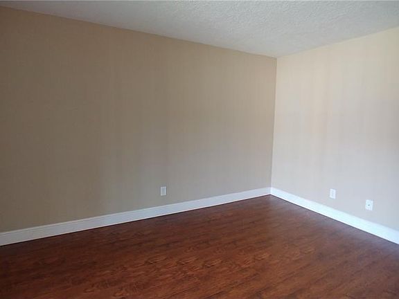 3rd image of 9933 Sweepstakes Ln APT 5