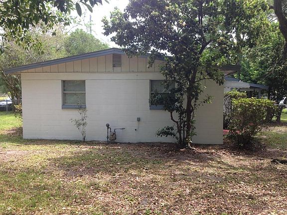 4th image of 2242 Hugh Edwards Dr