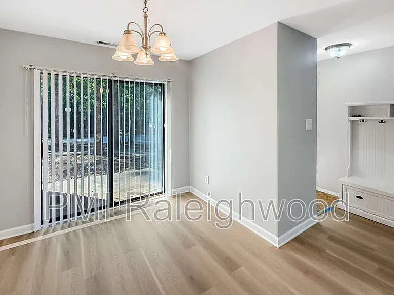 1275 Teakwood Pl — Photo 7