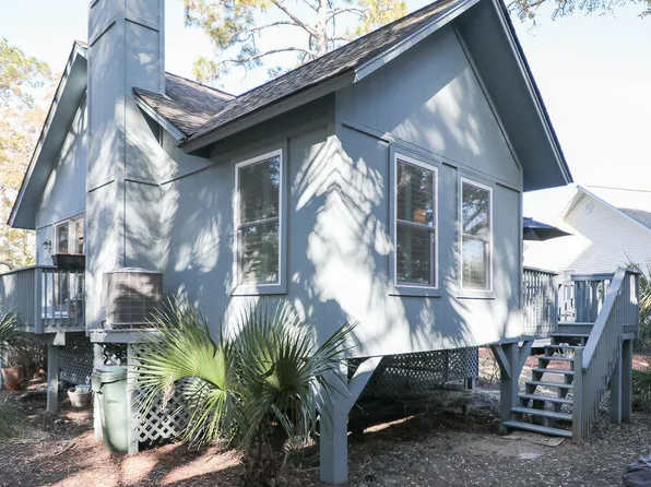 204 Sea Cloud Cir, Edisto Island, SC 29438
