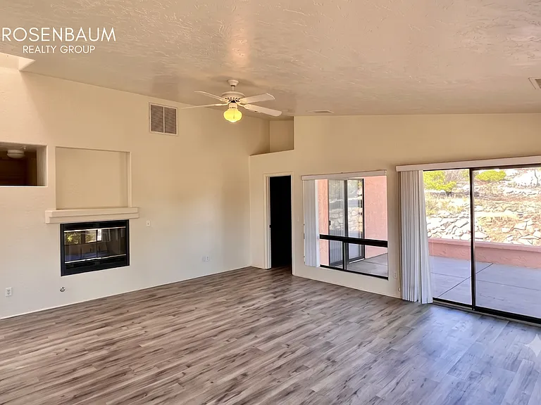 1798 Boardwalk Ave — Photo 4