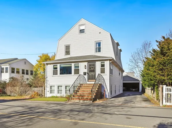23 A St, Hull, MA 02045