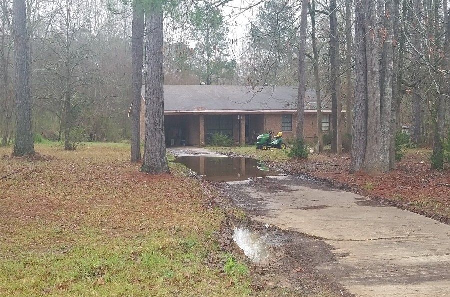 1st image of 2669 Highway 486