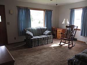 5th image of 123 Chase Dr