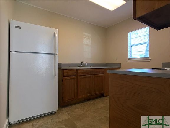 4th image of 6803 Waters Ave #C
