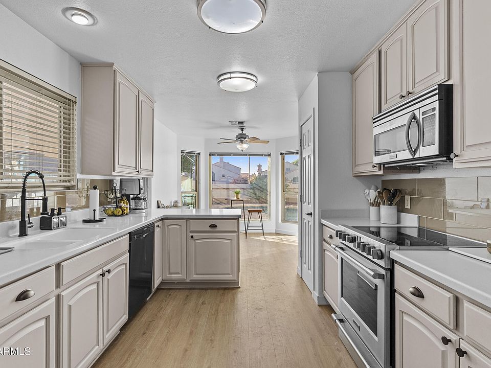 1st image of 3925 E WILDWOOD Drive