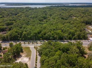 323 Sams Point Rd, Beaufort, SC 29907