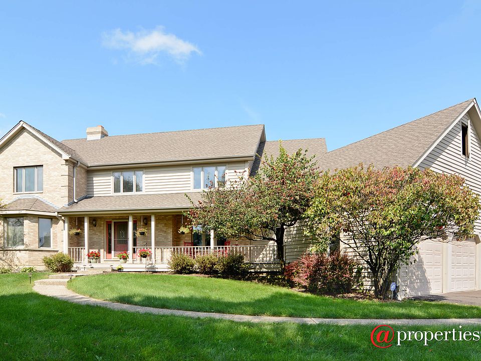 Front view of this beautiful private lot in Lochan