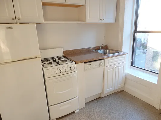 Rented by John O'Kelly Real Estate | media 12