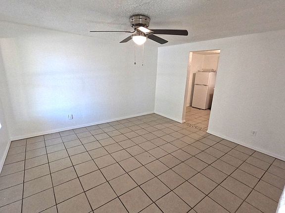 2nd image of 1496 California Ave #2