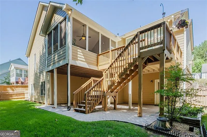 2 bed, 1.0 bath, 1507 sqft, $2,600 — Photo 3