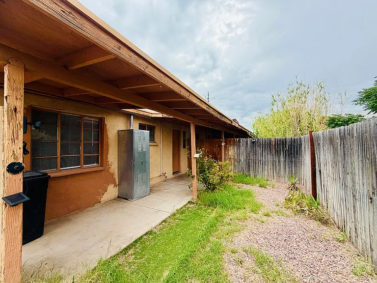 Studio and 1 Bedrooms in this Stunning Community! — Photo 34