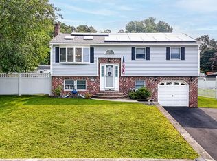 137 C St, Dracut, MA 01826