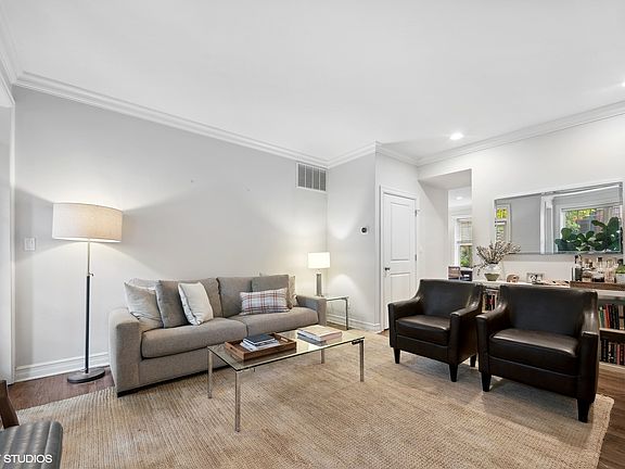 4th image of 2711 N Mildred Ave APT 2A