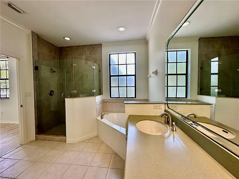 15031 Summit Place Cir #42 — Photo 13