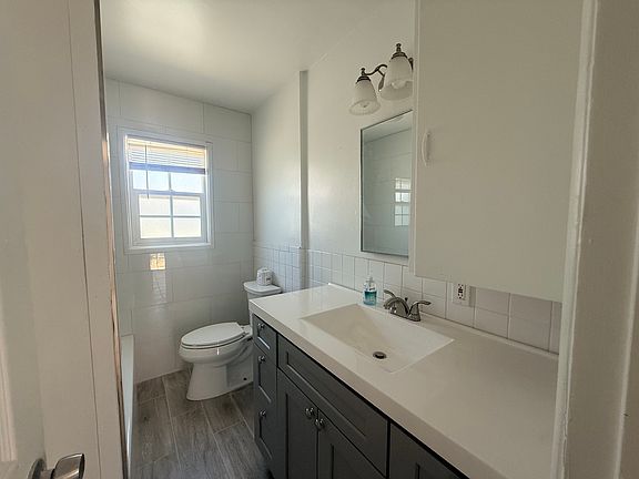3rd image of 363 W 5th St