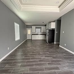 3rd image of 2922 W Driftwood St #1