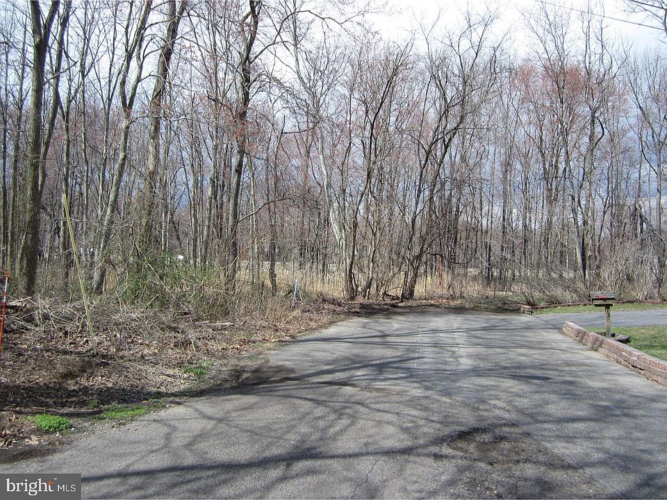 1st image of 1 Maine Ave