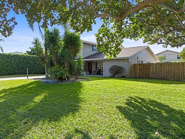 Do not miss this! Learn more about 4610 Pinetree Dr — Photo 3