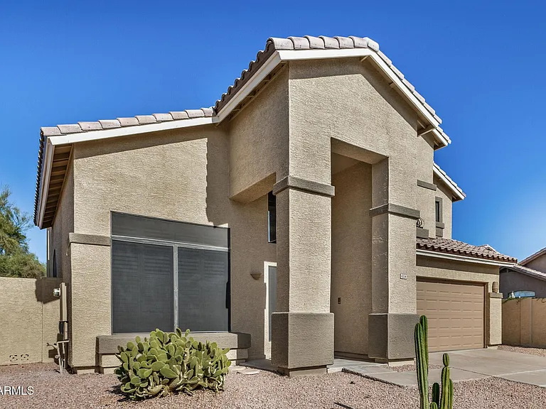 4334 E Anderson Dr — Photo 4