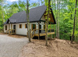 25 Linwood Ct, Clarkson, KY 42726