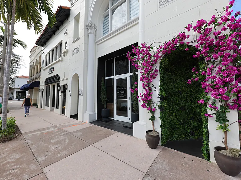 2312 Ponce De Leon Blvd #204 — Photo 1