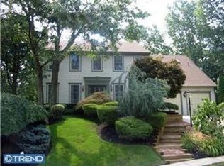 18 Whyte Dr, Voorhees, NJ 08043