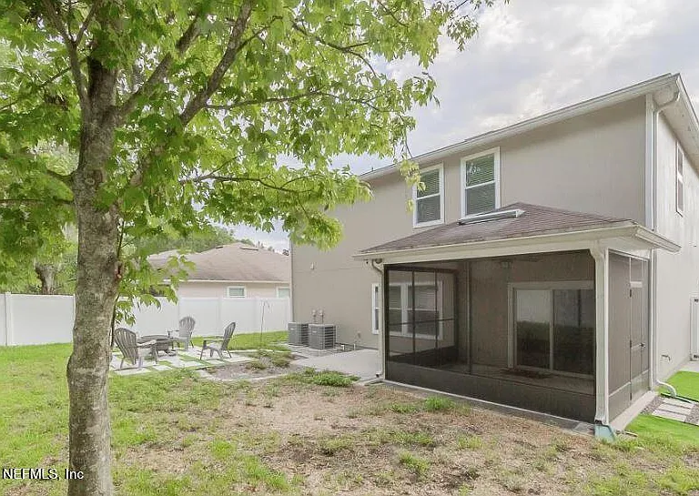 12459 Sugarberry Way — Photo 32