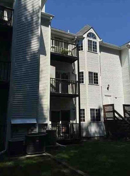 2nd image of 116 Tall Oaks Dr Unit Q
