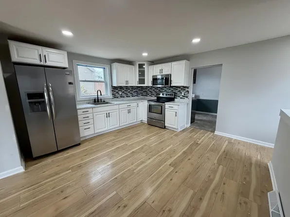 150 East Furnace Street, Platteville, WI 53818