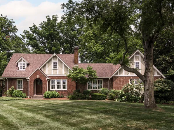 270 Harding Pl, Nashville, TN 37205
