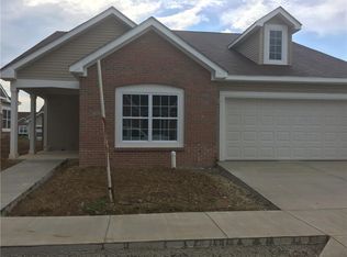 506 Oak Leaf Dr, Greencastle, IN 46135