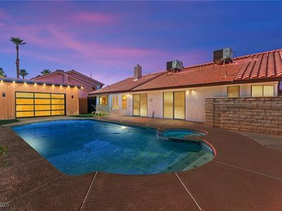 8505 Custer Ct, Las Vegas, NV, 89117