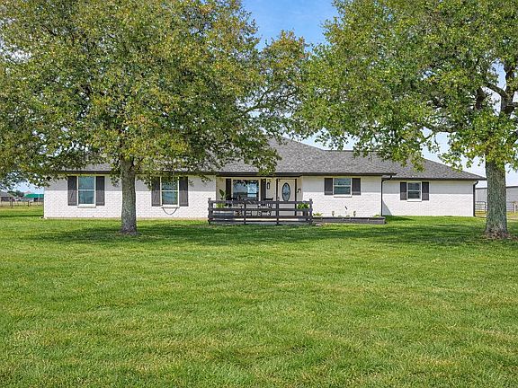 2nd image of 10550 Brinkmeyer Rd