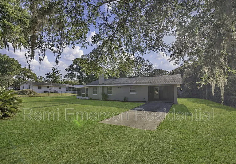 14025 SE 54th Ct — Photo 2